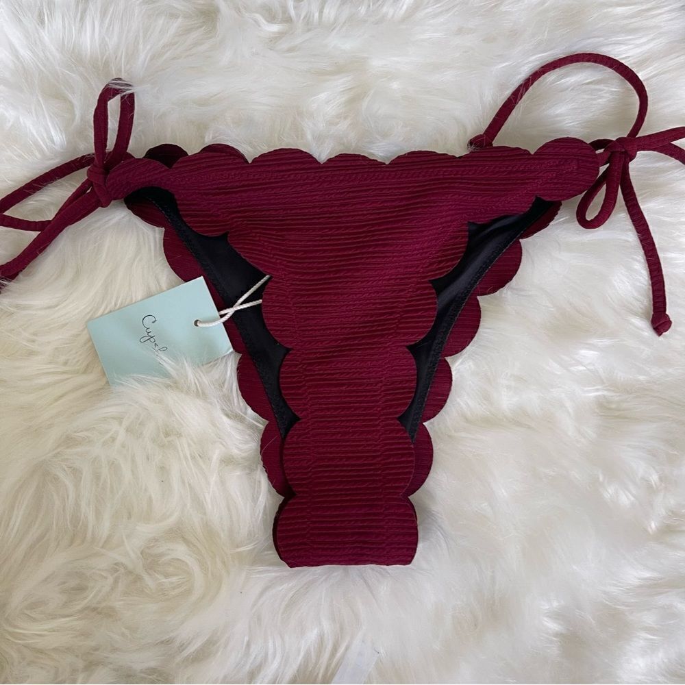 NEW Cupshe Scallop Maroon Tie Bikini Bottom - Small
